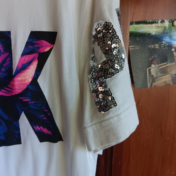 VS Pink Tropical bling ✨️ t-shirt. M - Picture 6 of 6